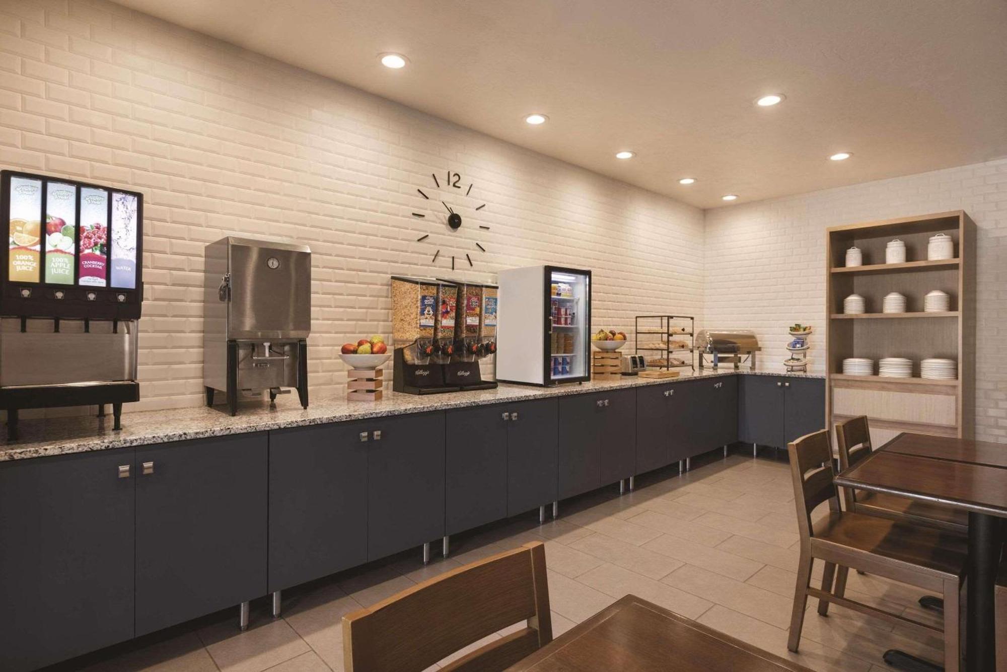 Country Inn & Suites By Radisson, Green Bay North Eksteriør billede