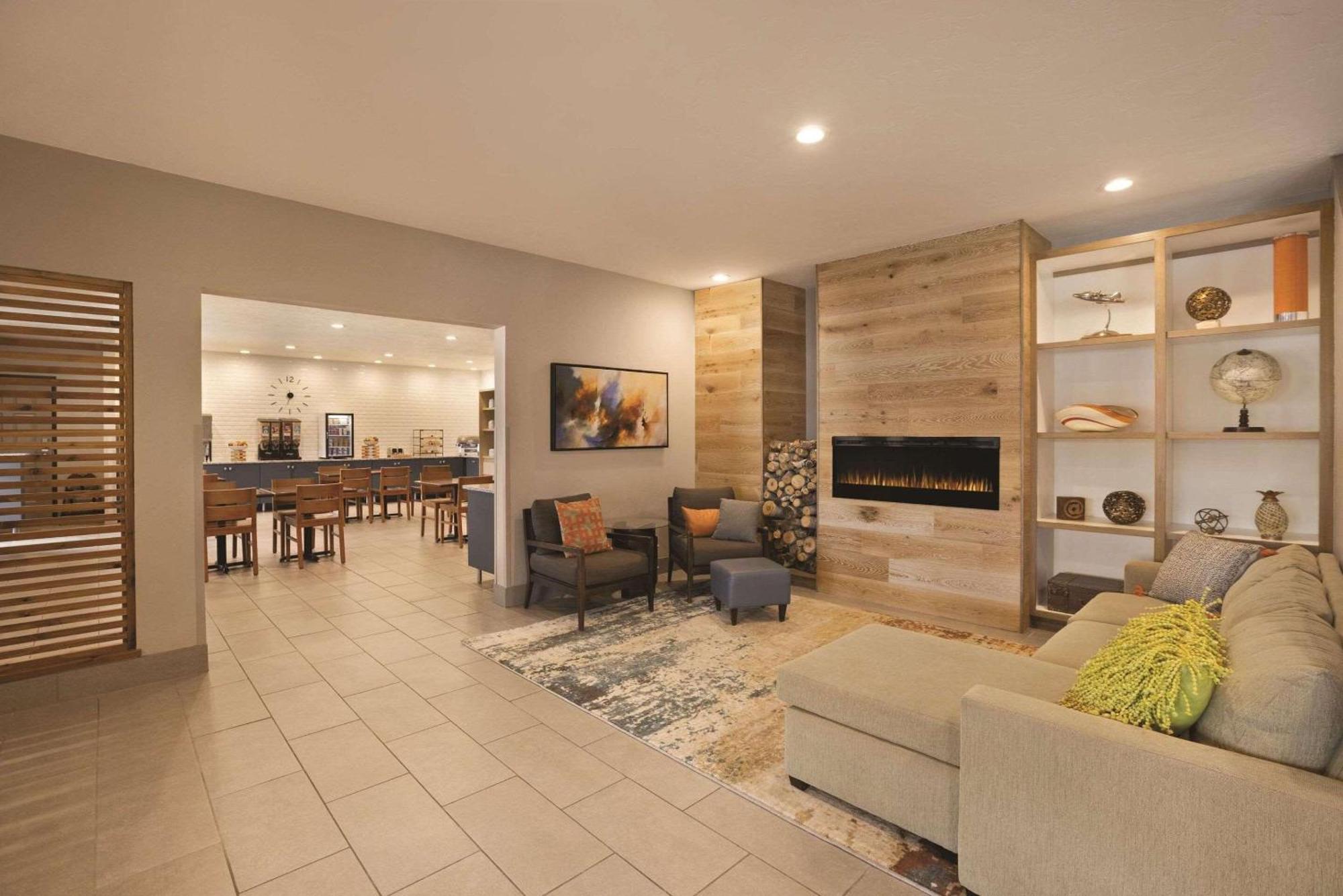 Country Inn & Suites By Radisson, Green Bay North Eksteriør billede