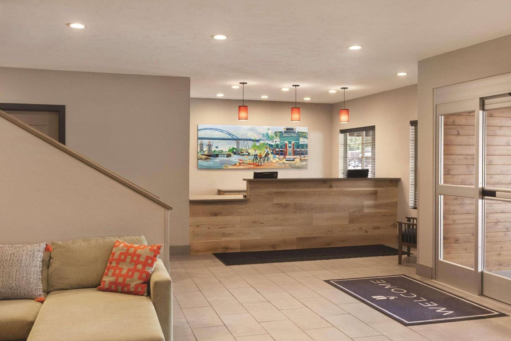 Country Inn & Suites By Radisson, Green Bay North Eksteriør billede